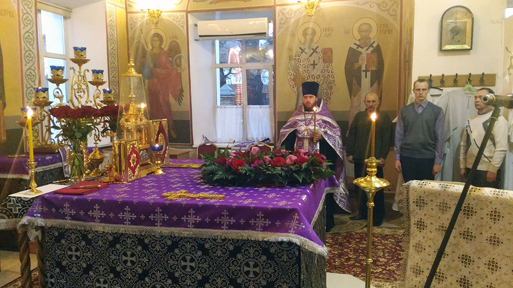 Всенощное бдение в канун Крестопоклонной Недели