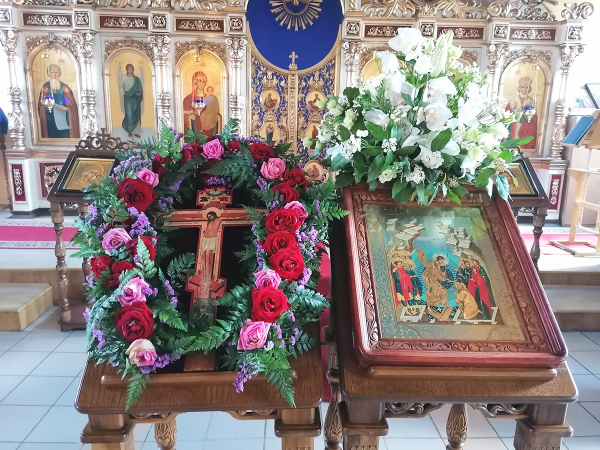 Всенощное бдение в канун Крестопоклонной Недели