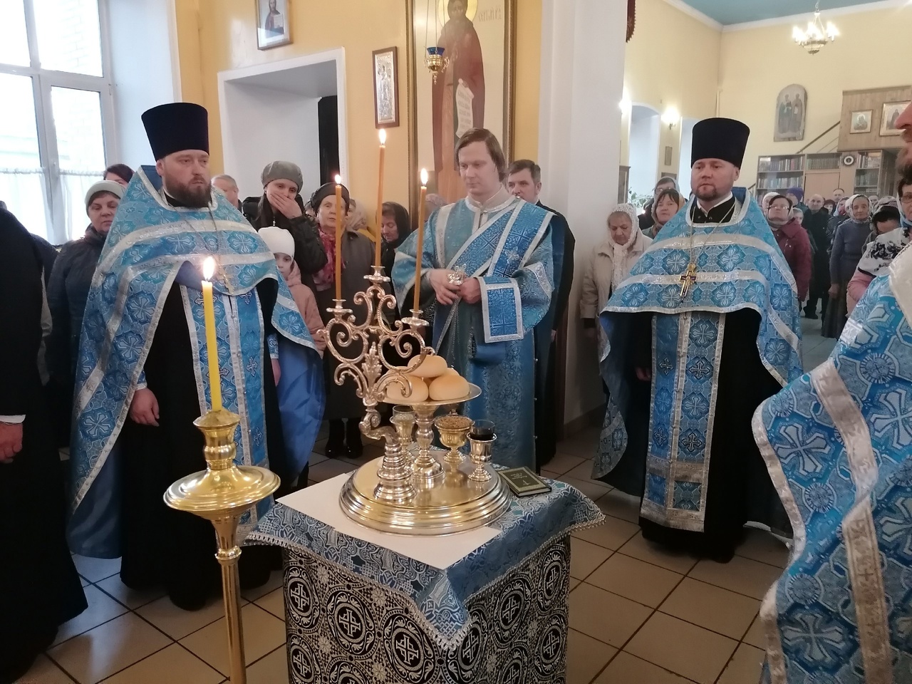 Всенощное бдение в канун Крестопоклонной Недели Великого поста и Благовещения