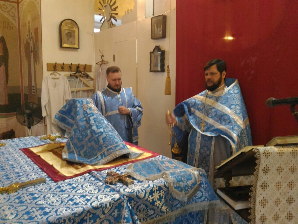 Празднование Введения во храм Пресвятой   Богородицы 