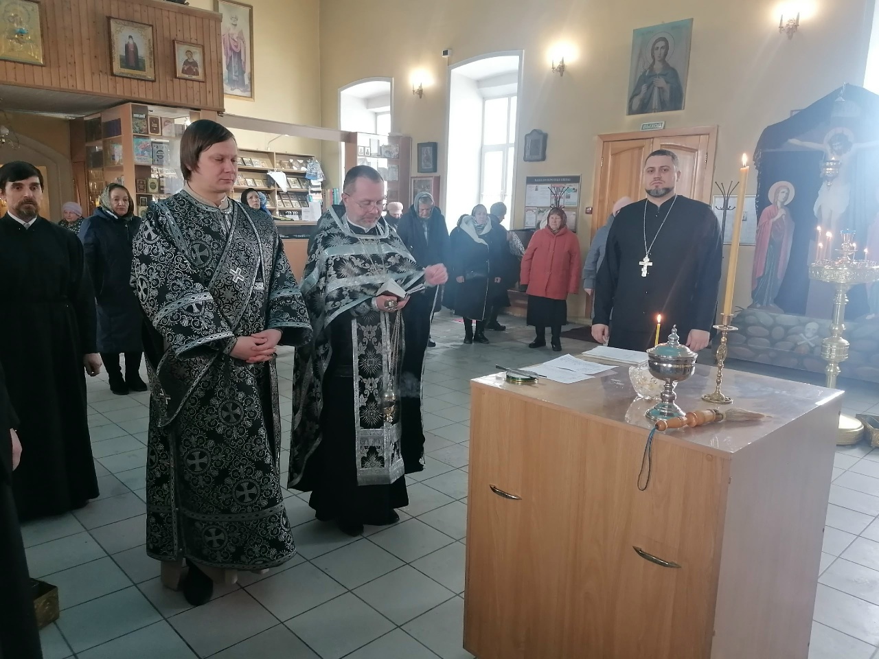 Служба в четверг первой седмицы Великого поста