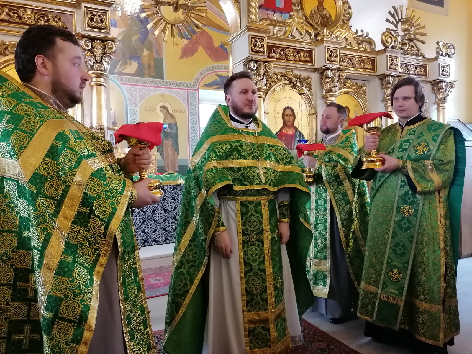  Богослужения в праздник Входа Господня в Иерусалим