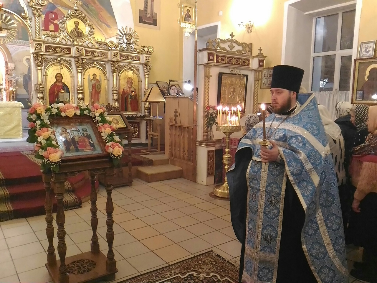 Всенощное бдение в канун праздника Сретения Господня