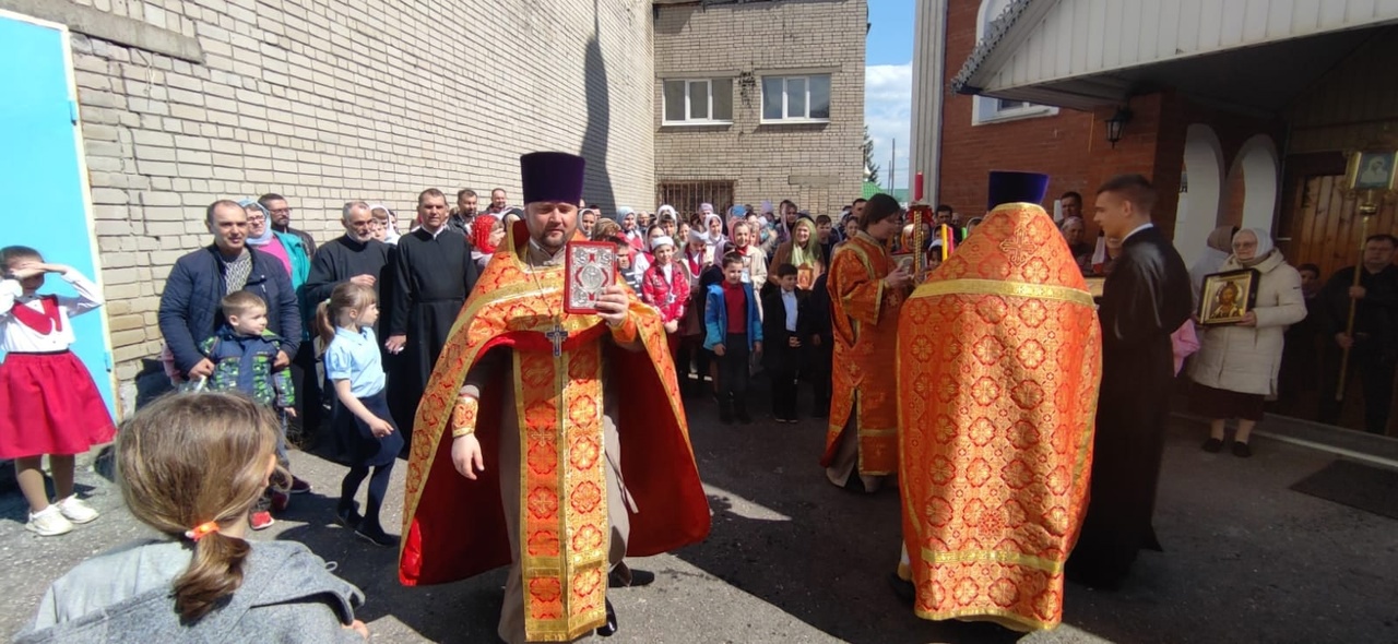 Богослужения в день Антипасхи