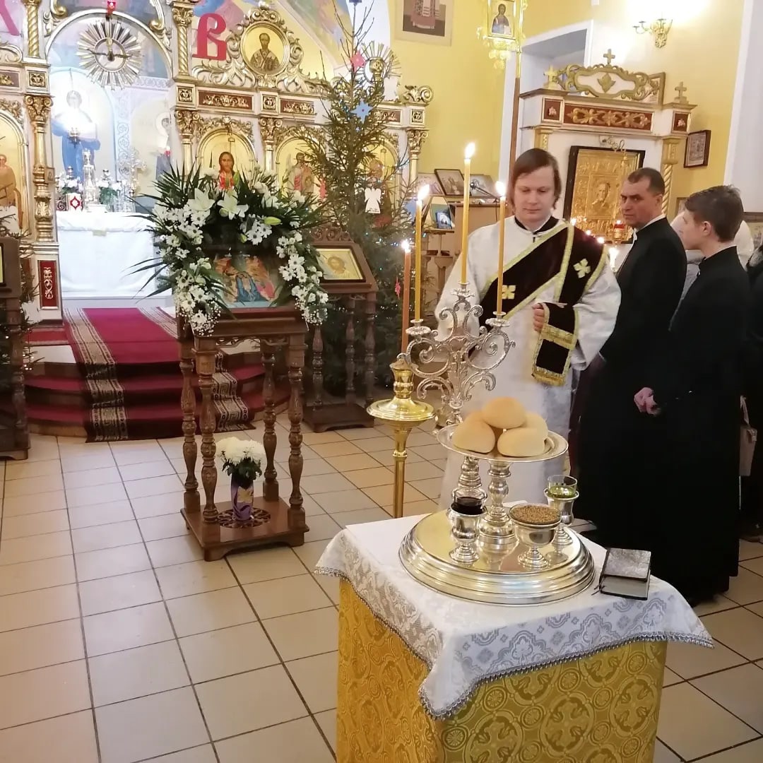 Всенощное бдение в канун праздника Крещения Господне