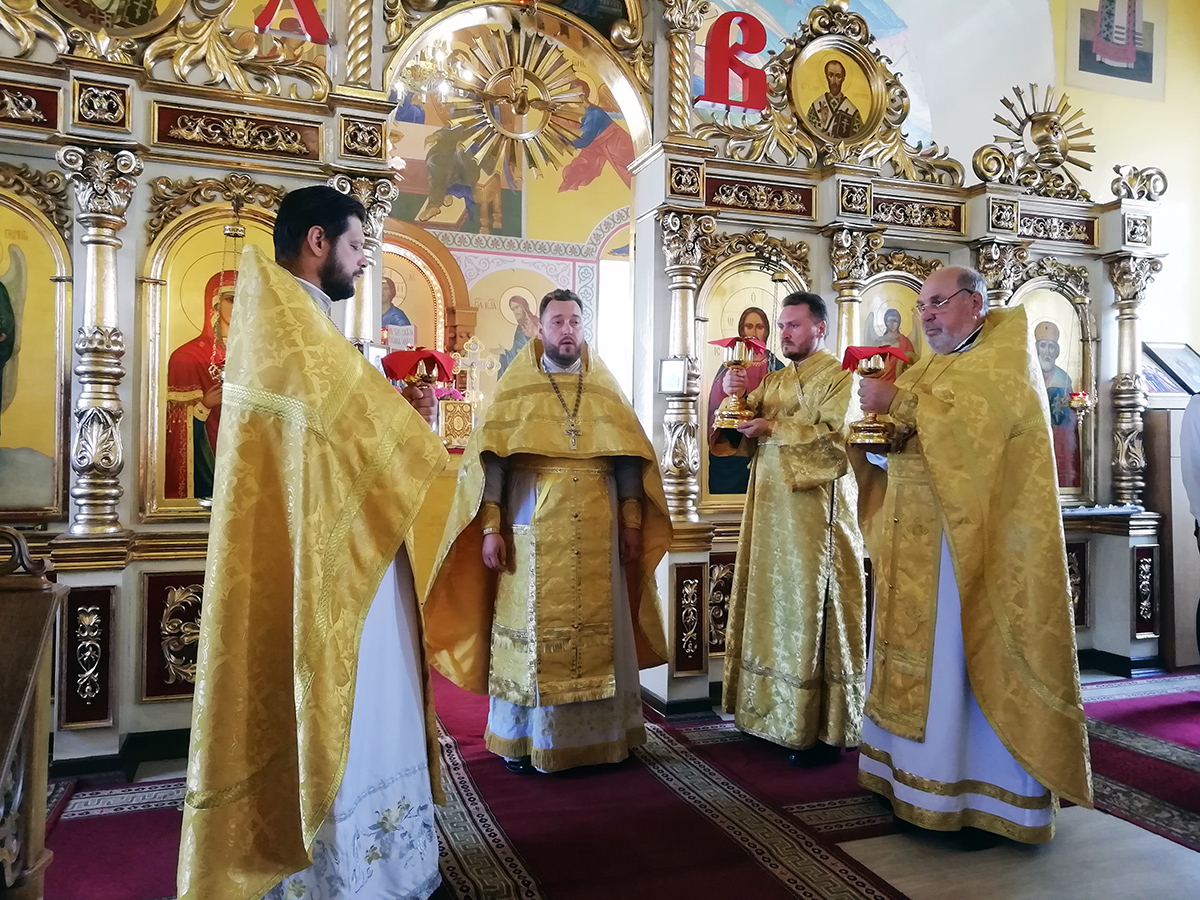 Праздник первоверховным апостолам Петру и Павлу