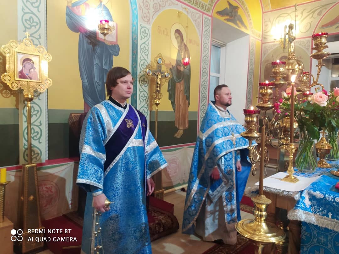 Празднование  Введения во храм Пресвятой Богородицы 