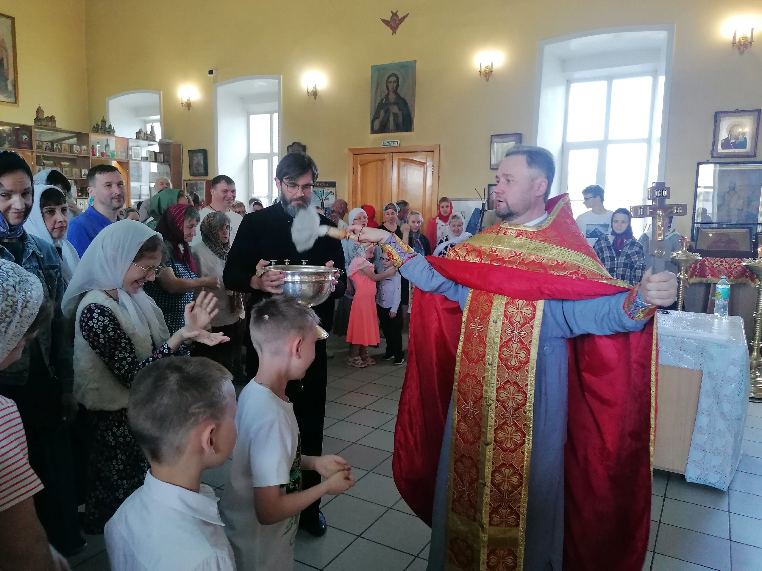 Богослужения в Неделю о слепом 