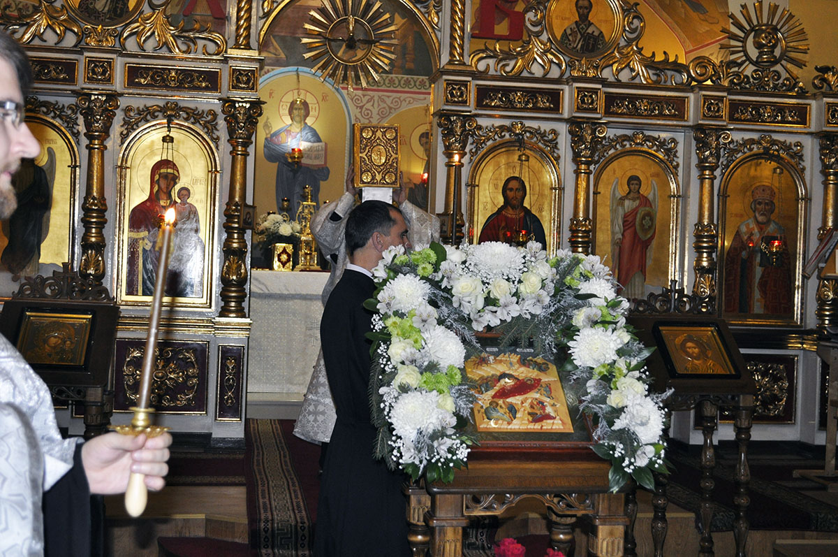 Всенощное бдение в канун Рождества Христова
