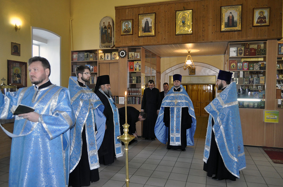 Всенощное бдение в канун Благовещения Пресвятой Богородицы