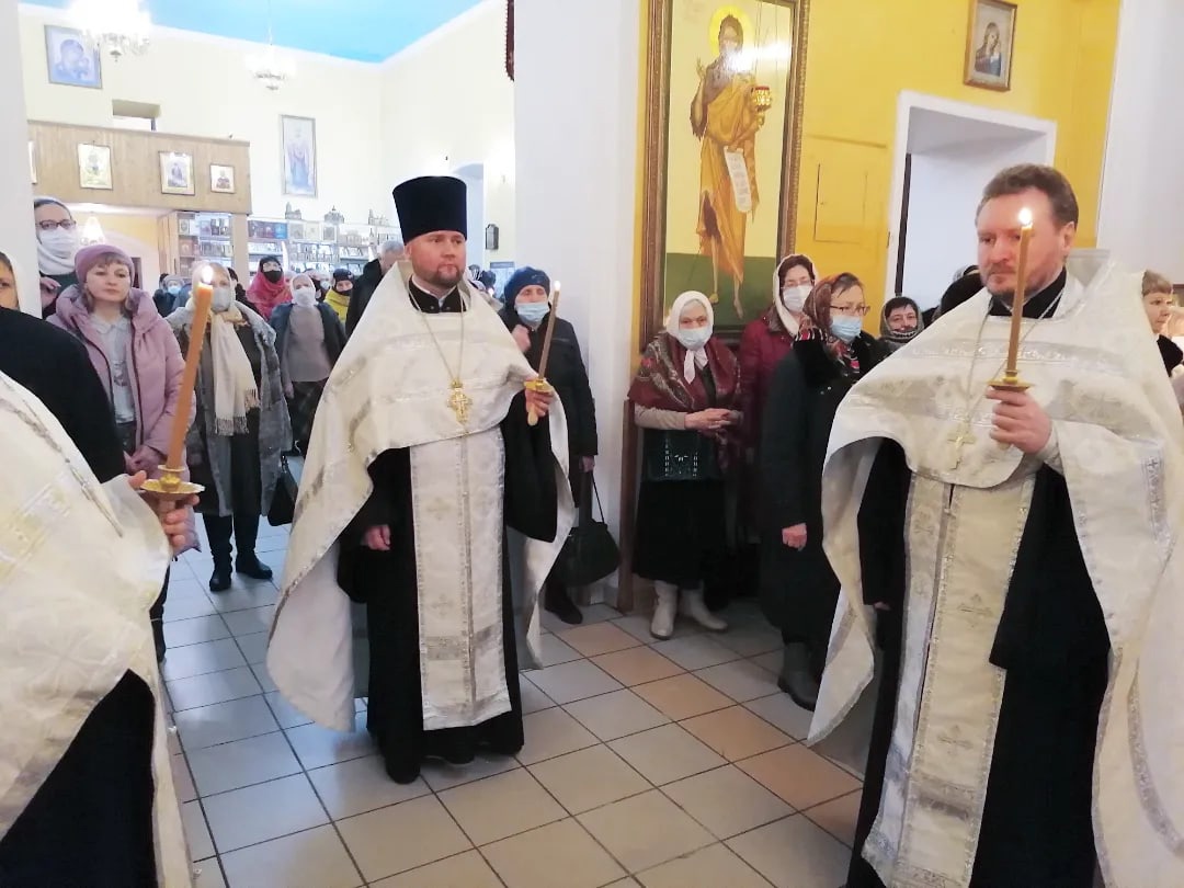 Всенощное бдение в канун праздника Крещения Господне
