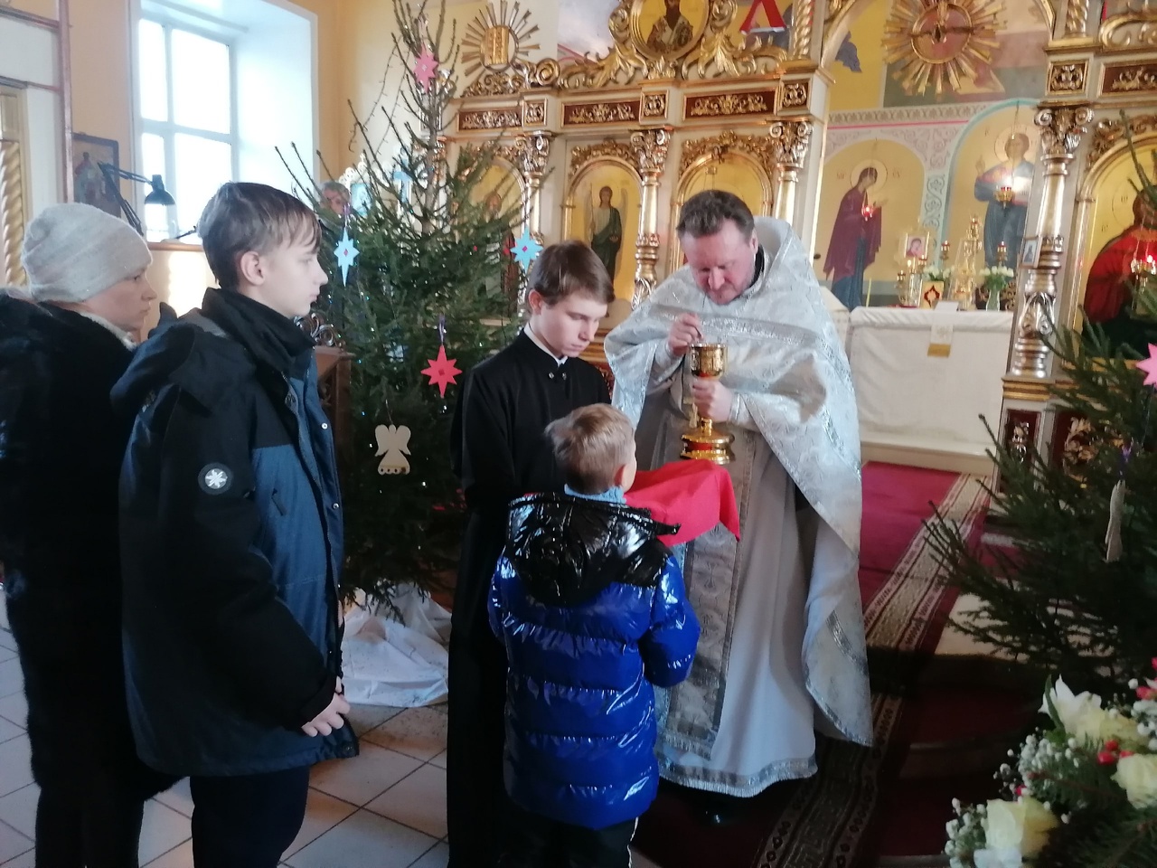 Утренняя Рождественская литургия