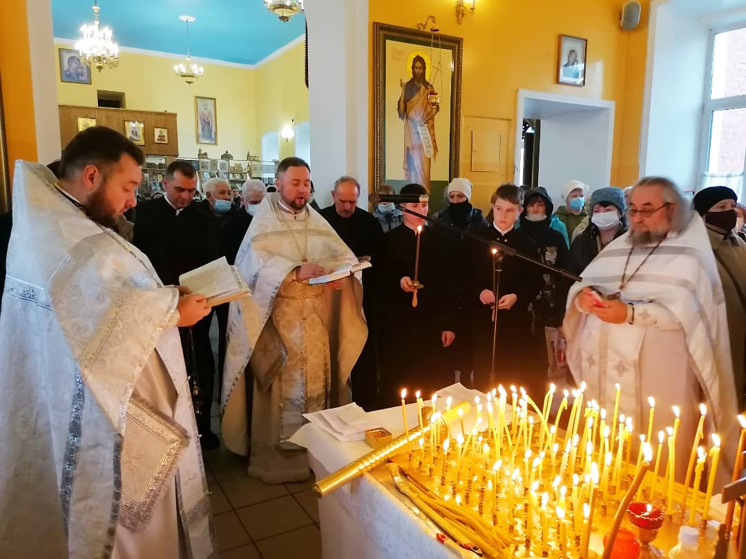 Вечернее богослужение в канун Димитриевской родительской субботы 