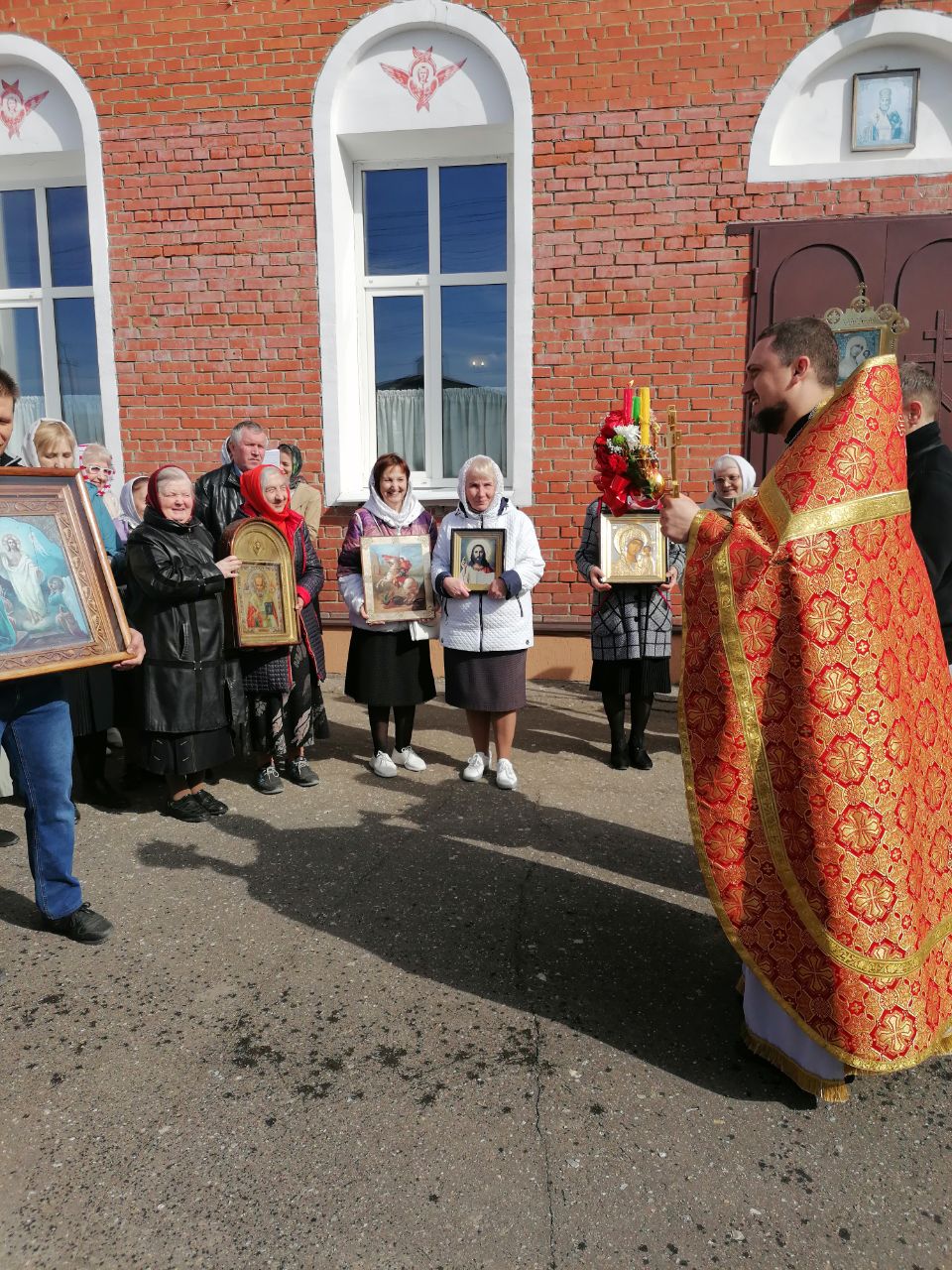 Богослужение во вторник Светлой седмицы 