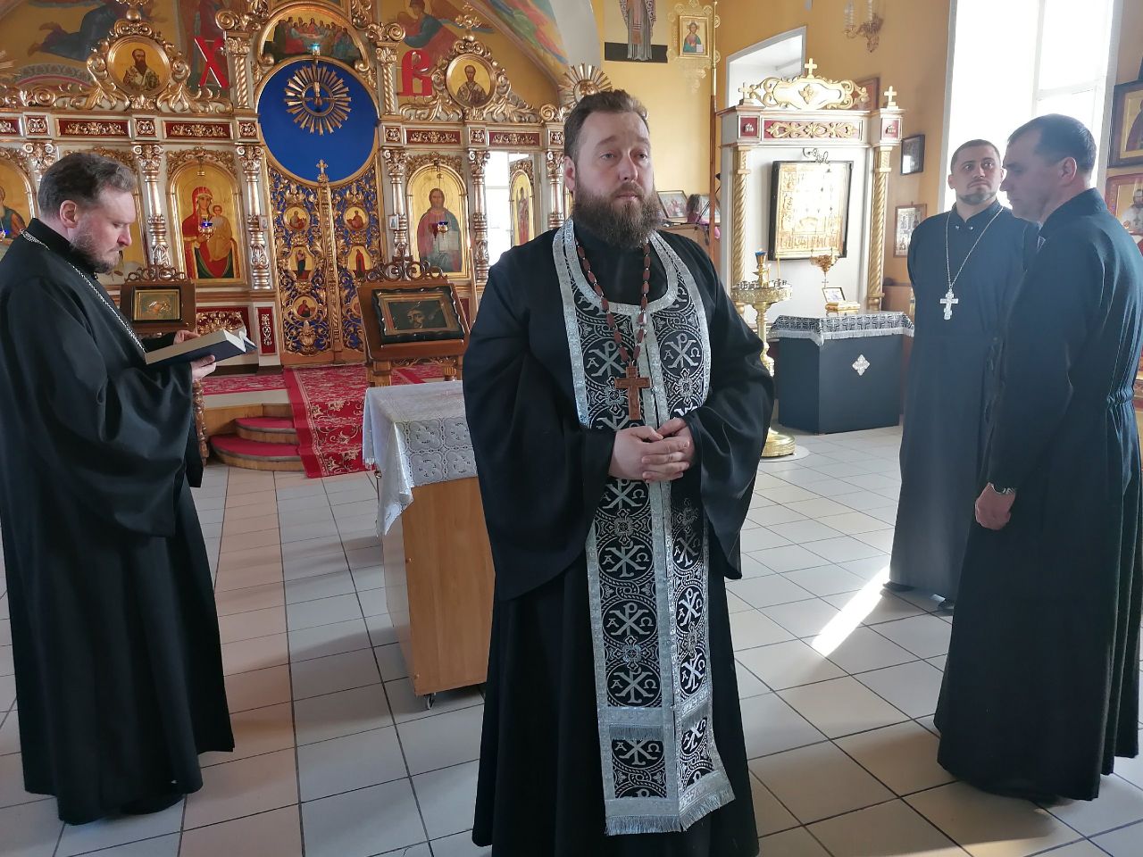 Служба в понедельник первой седмицы Великого поста