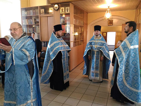 Всенощное бдение накануне праздника Успения Пресвятой Богородицы