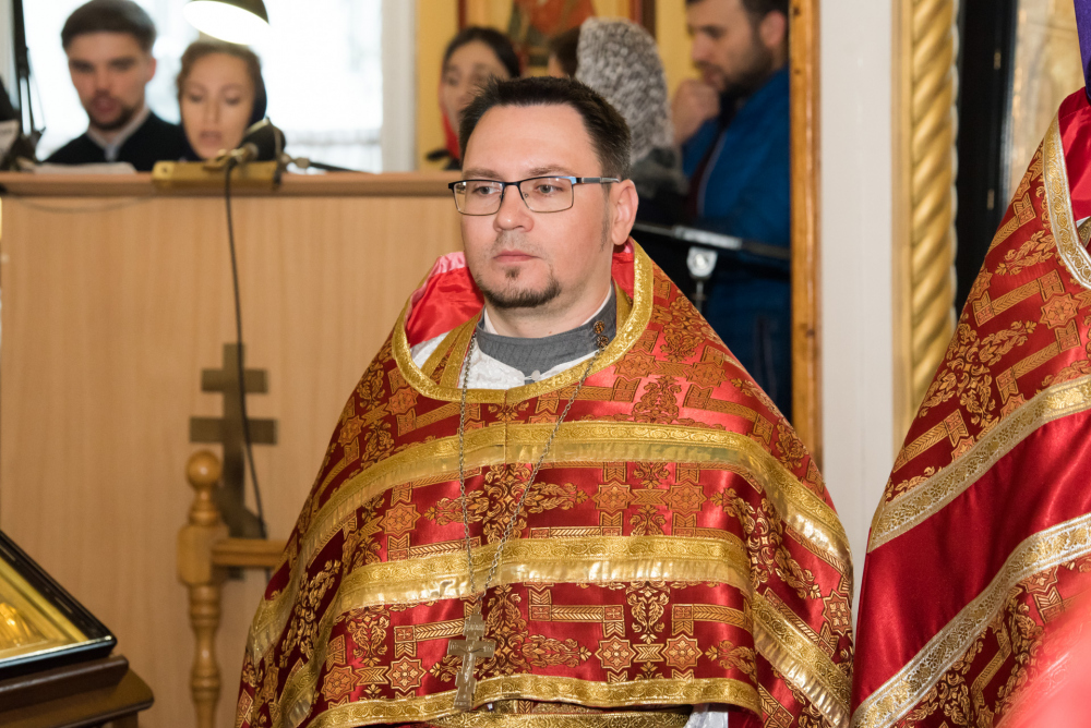 Во вторник Светлой седмицы митрополит Серафим совершил Божественную литургию в нашем храме
