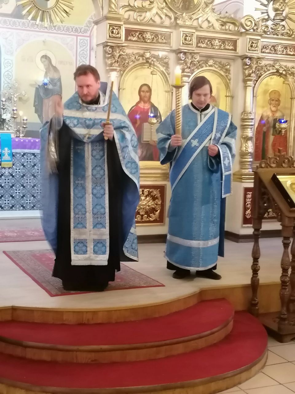 Богослужение в канун Субботы Акафиста