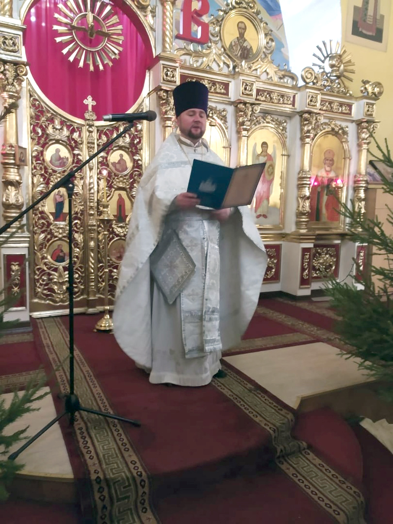 Протоиерей Александр Филиппов совершил Рождественскую литургию