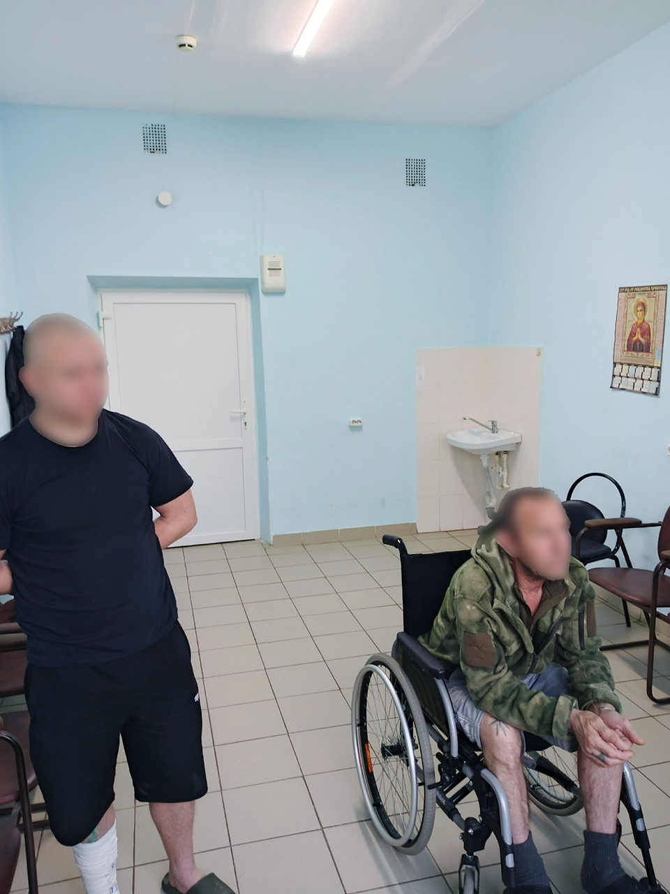 Священники посетили раненых