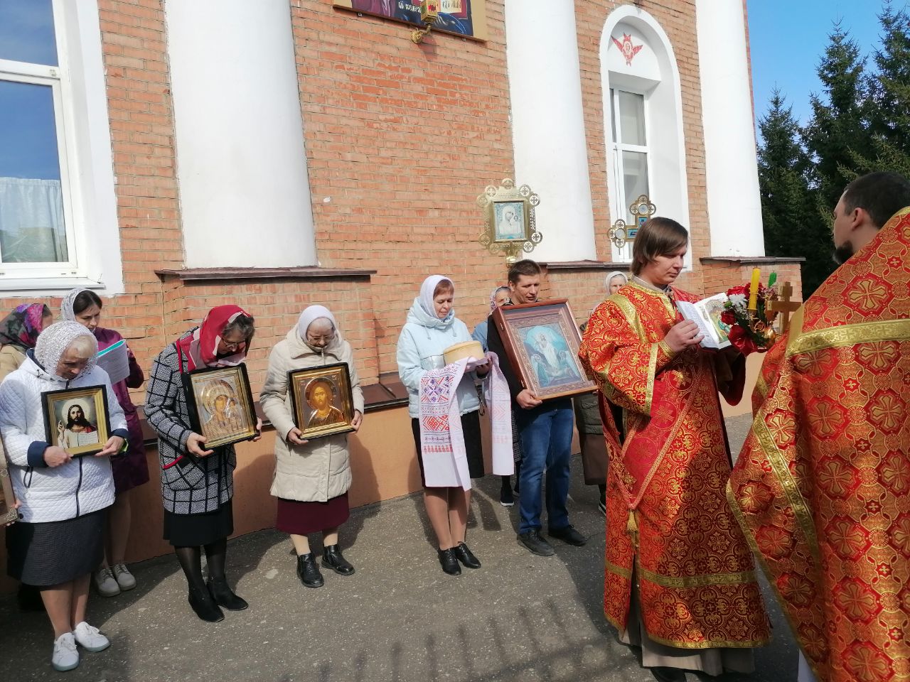 Богослужение во вторник Светлой седмицы 