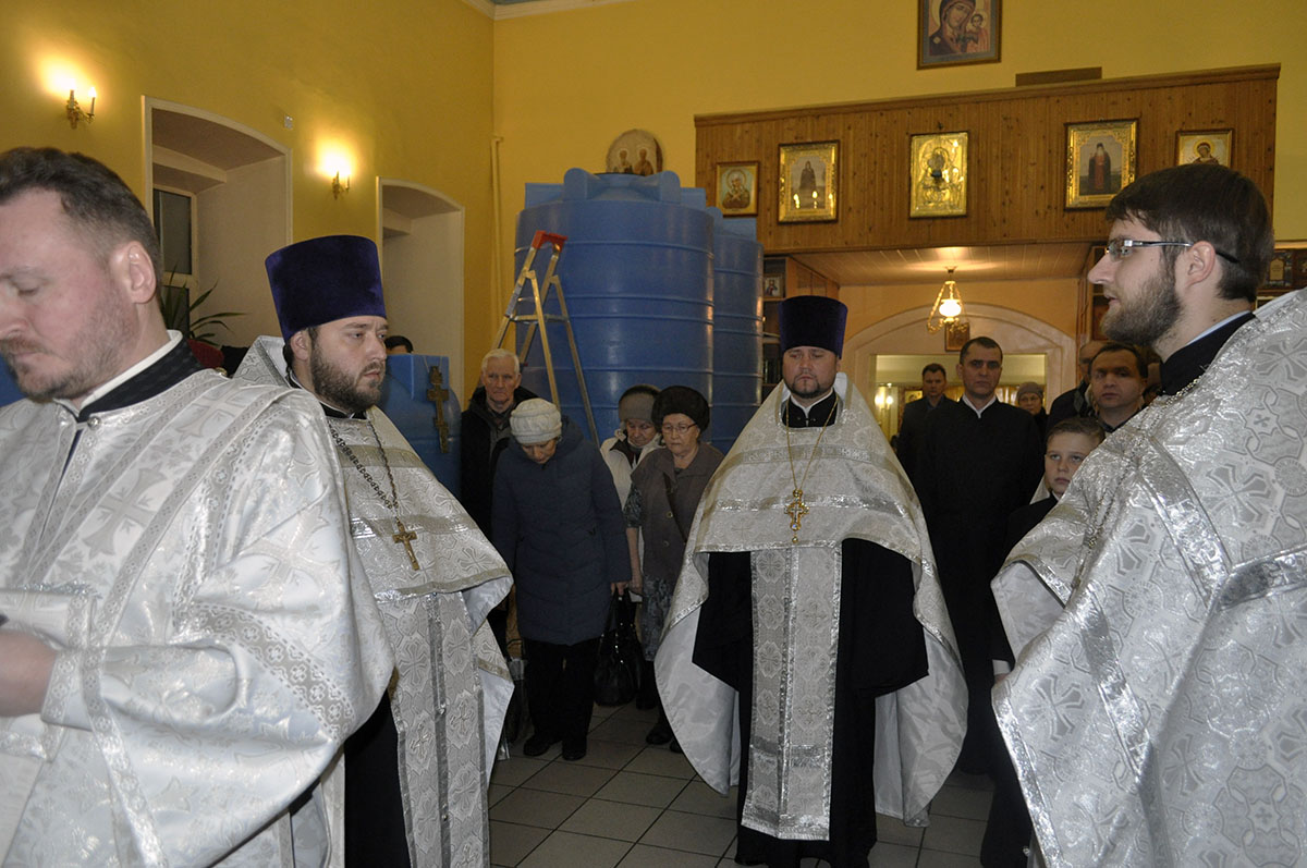 Всенощное бдение в канун Крещения Господня