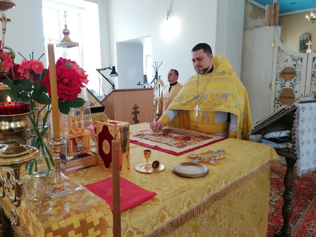 Неделя Всех святых в земле Русской просиявших