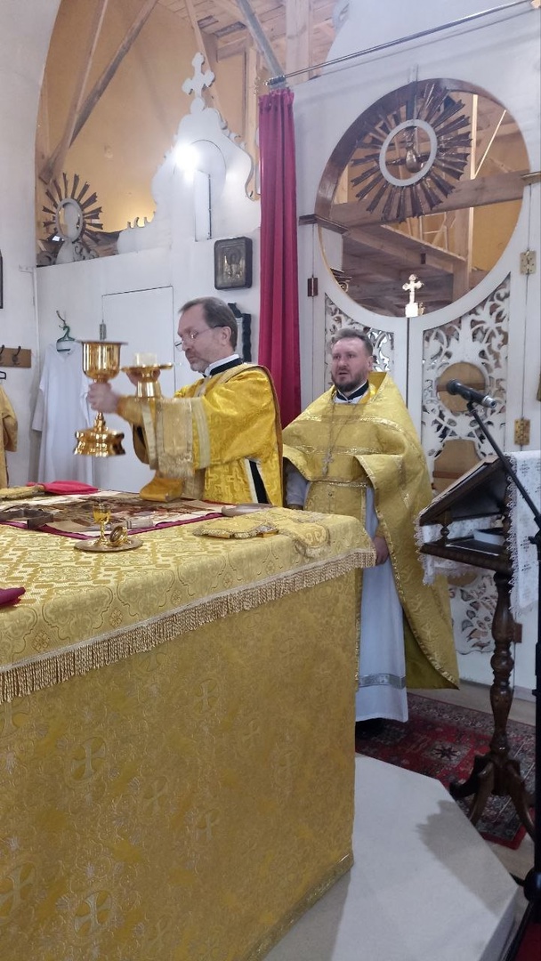 Богослужения в Неделю 17-ю по Пятидесятнице