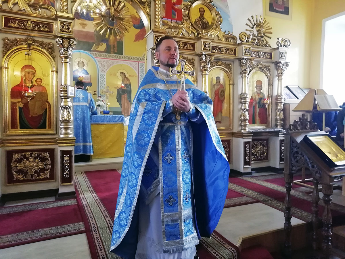 Празднование Введение во храм Пресвятой Богородицы