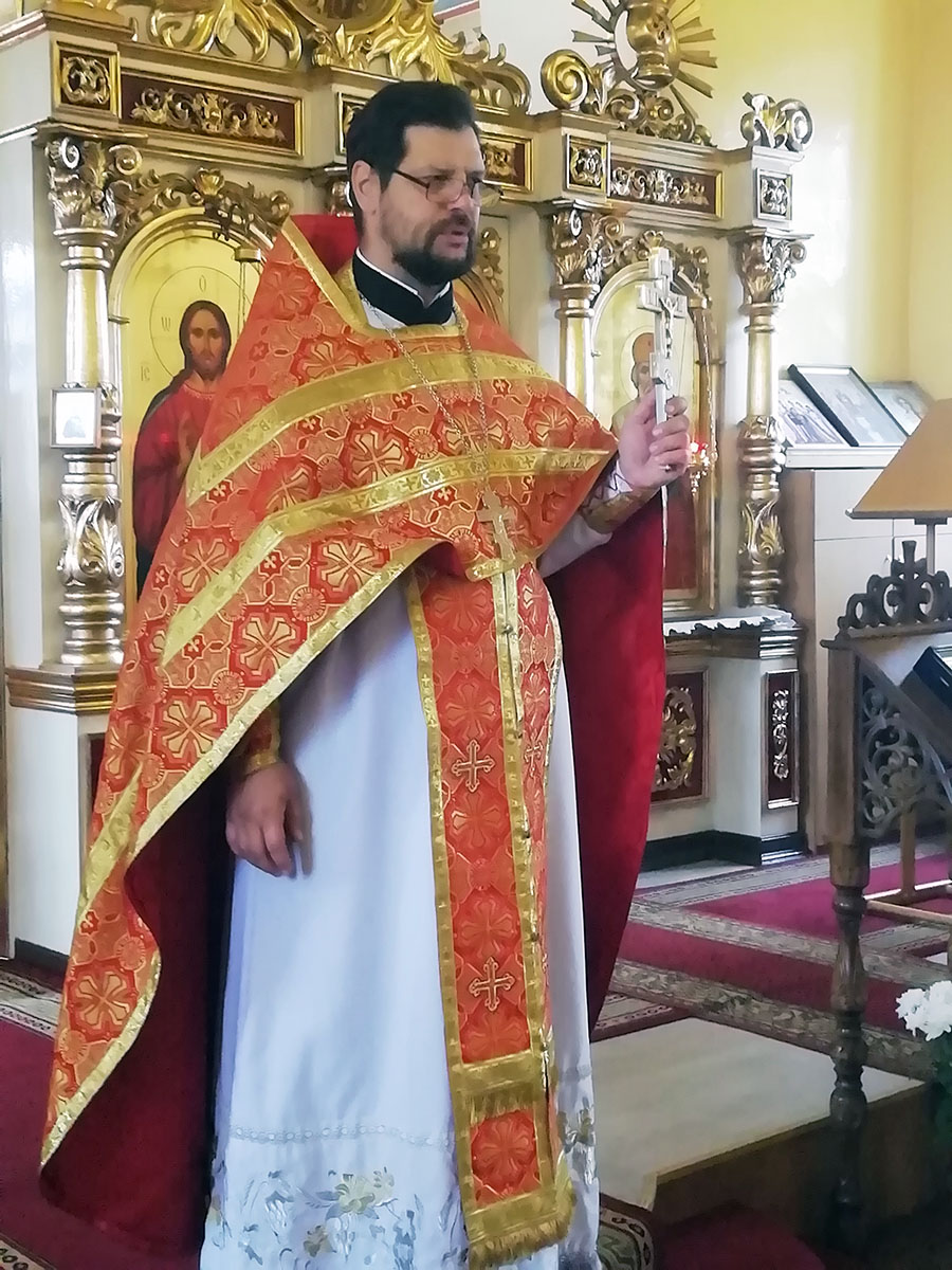 Праздник Воздвижения Животворящего Креста Господня