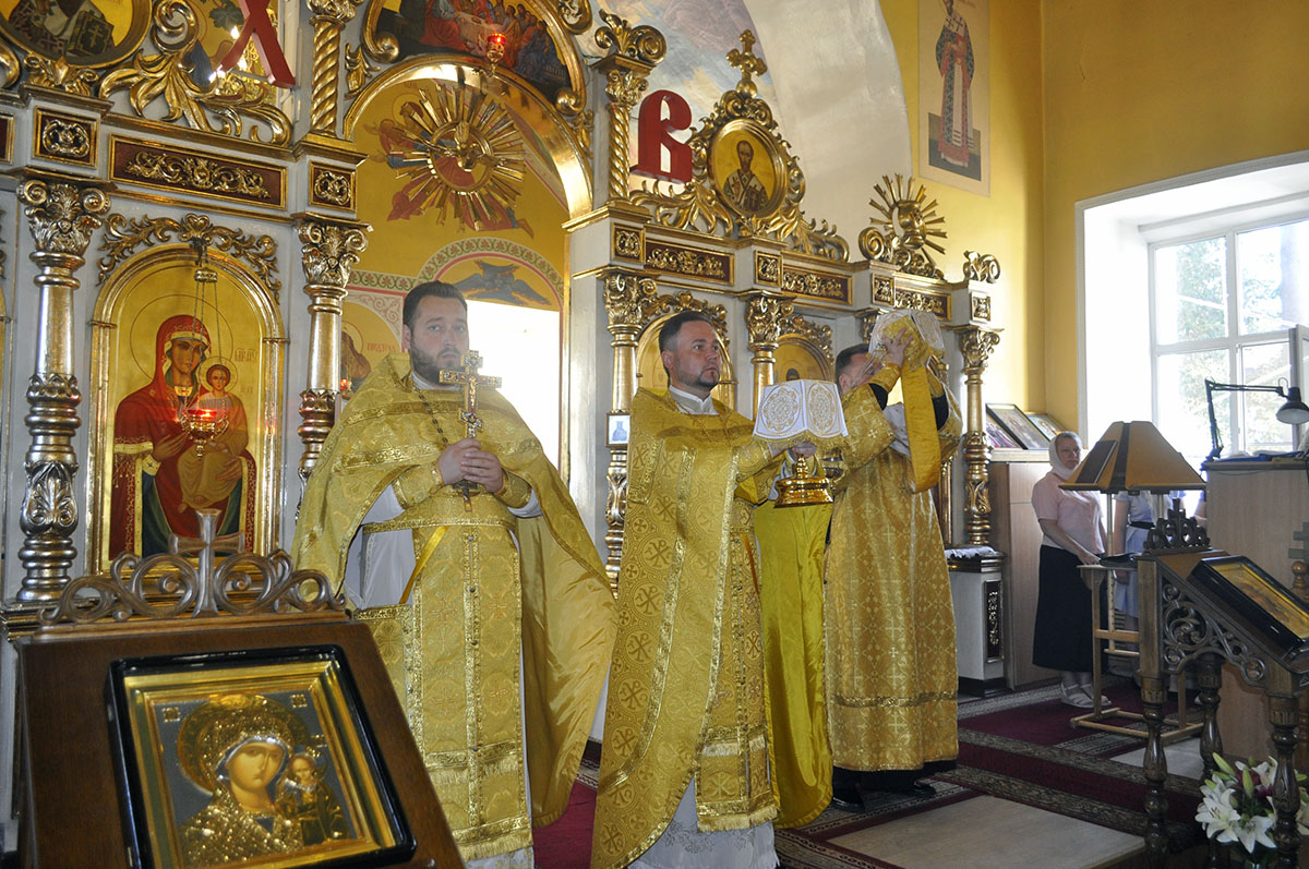 День памяти апостолов Петра и Павла