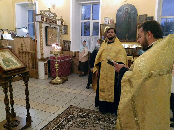 Всенощное бдение накануне праздника преставления апостола и евангелиста Иоанна Богослова