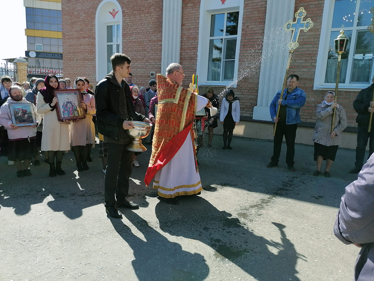 Литургия в четверг Светлой седмицы