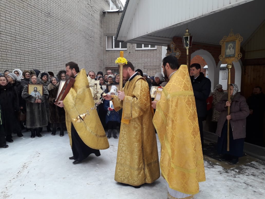 Престольный праздник нашего храма в честь святителя Николая, архиепископа Мир Ликийских, чудотворца