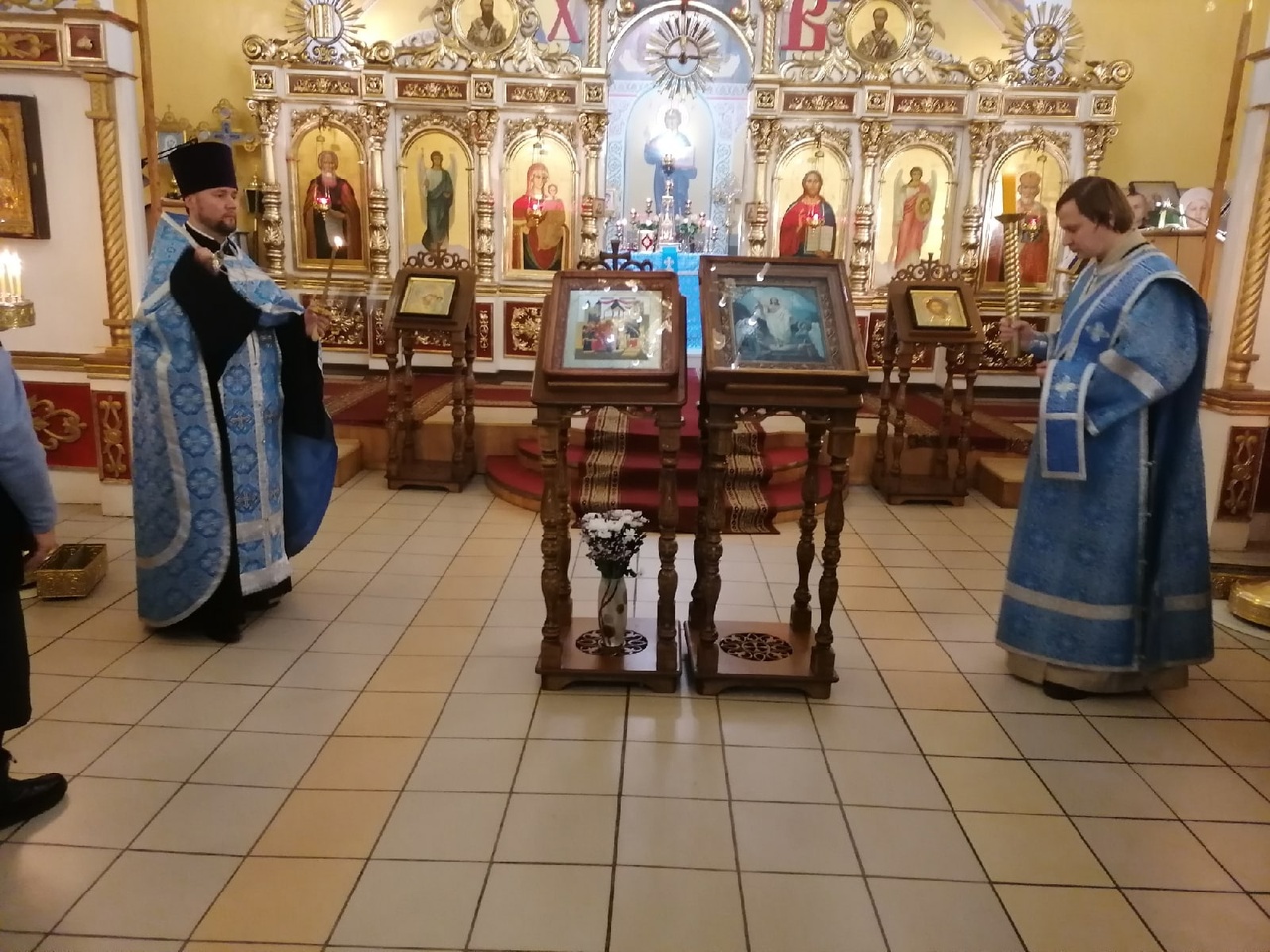 Всенощное бдение в канун празднования Введения во храм Пресвятой Богородицы