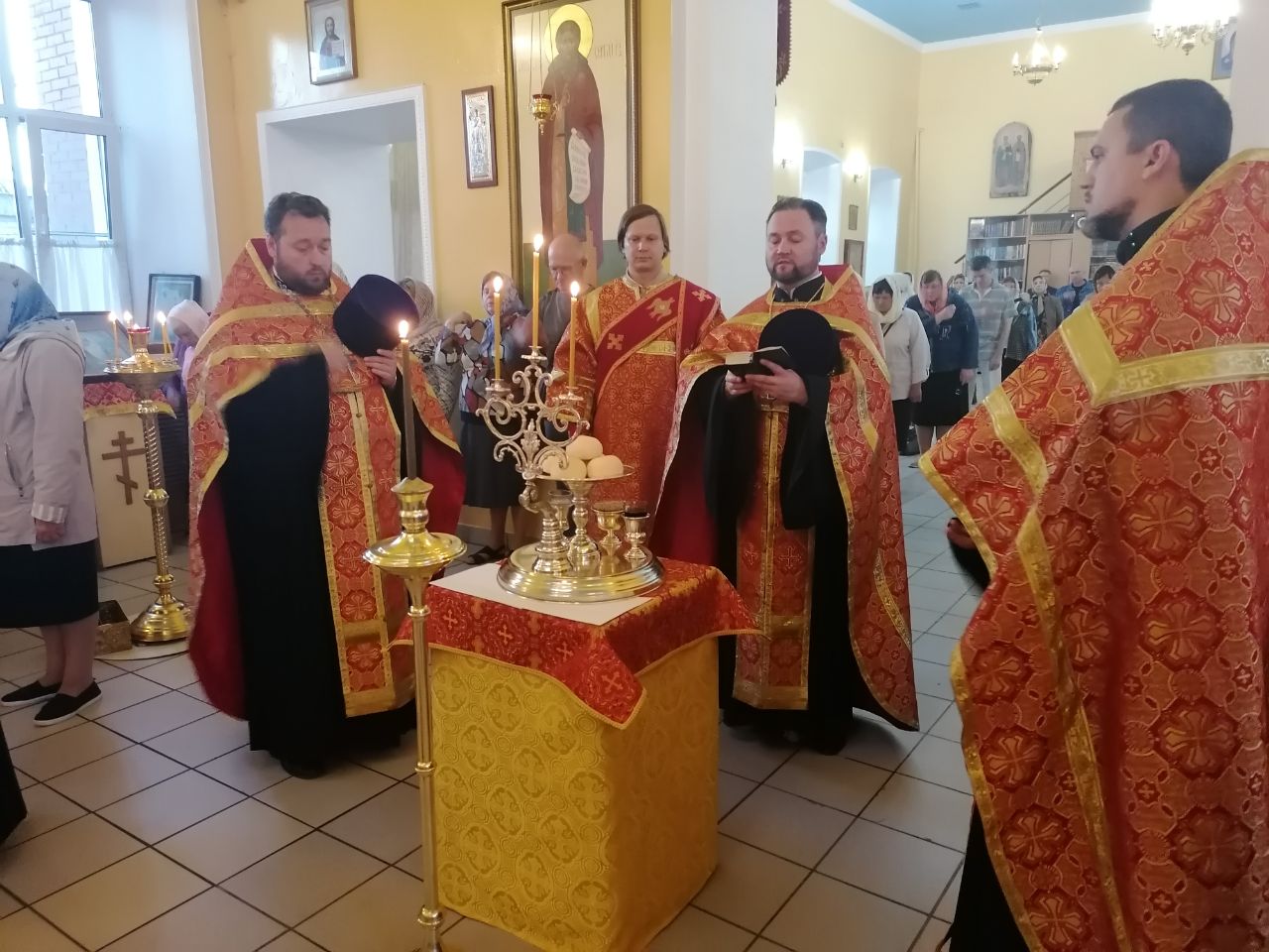 Всенощное бдение в канун празднования Воздвижения Животворящего Креста Господня
