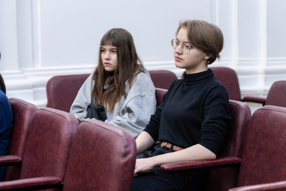 Протоиерей Александр Филиппов руководил секцией по искусству в рамках X Региональных Рождественских чтений