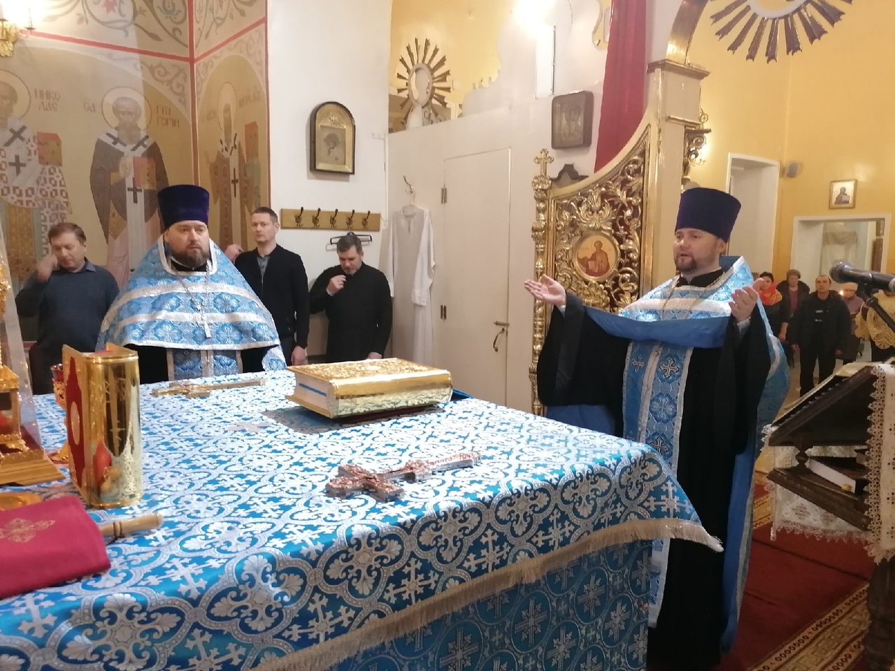Всенощное бдение в канун празднования Введения во храм Пресвятой Богородицы