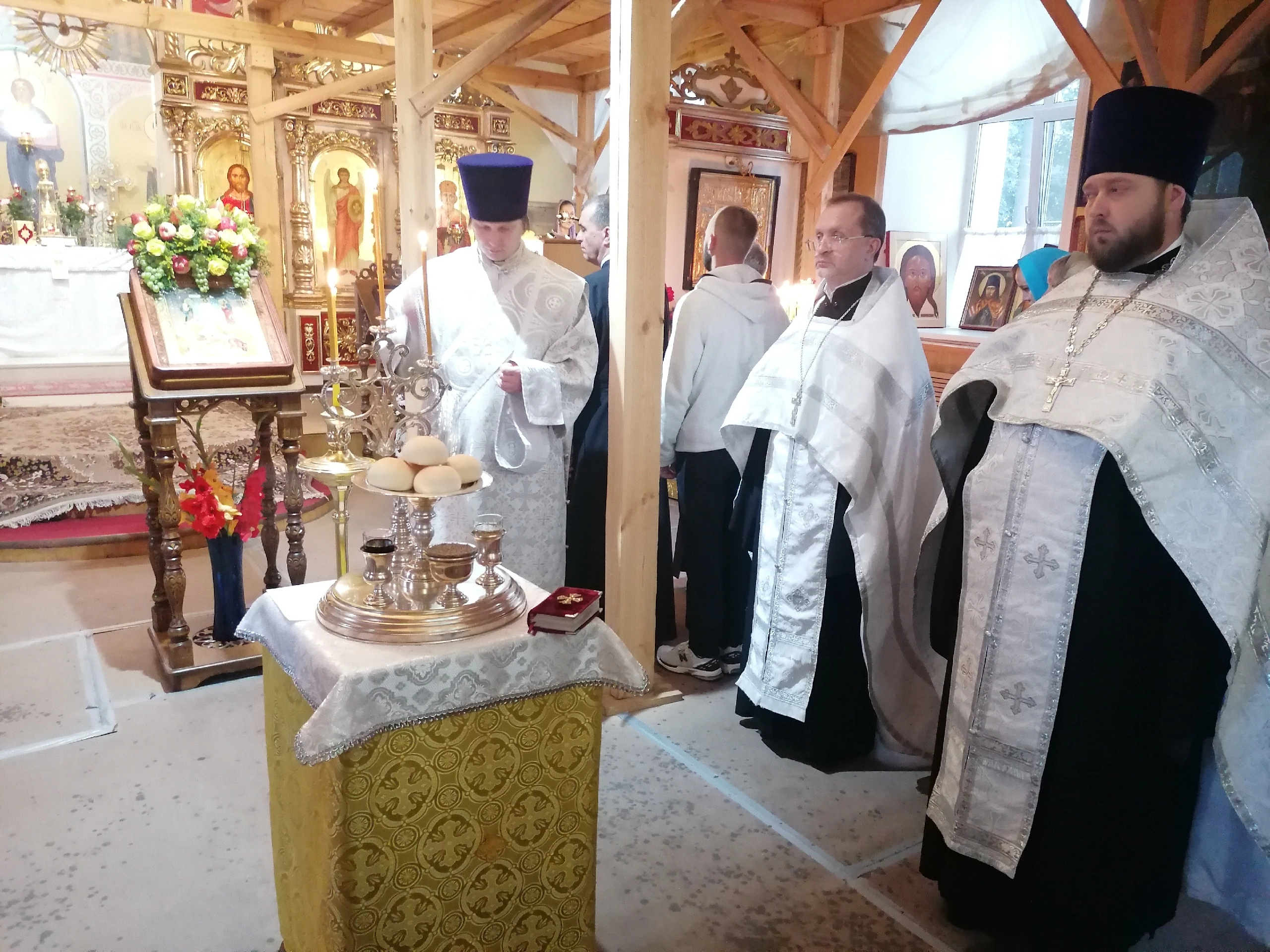 Всенощное бдение накануне праздника Преображения Господня