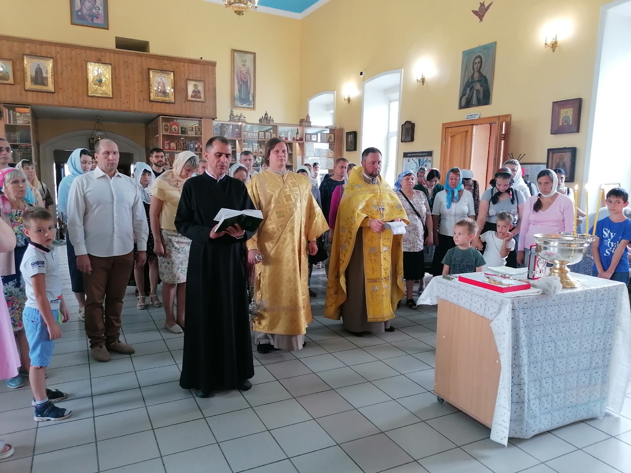 Богослужения в Неделю 10-ю по Пятидесятнице