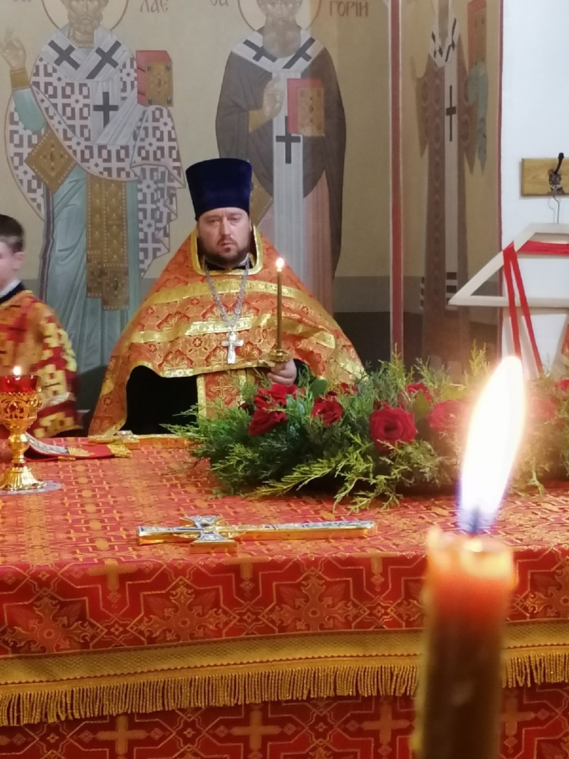 Всенощное бдение в канун празднования Воздвижения Животворящего Креста Господня