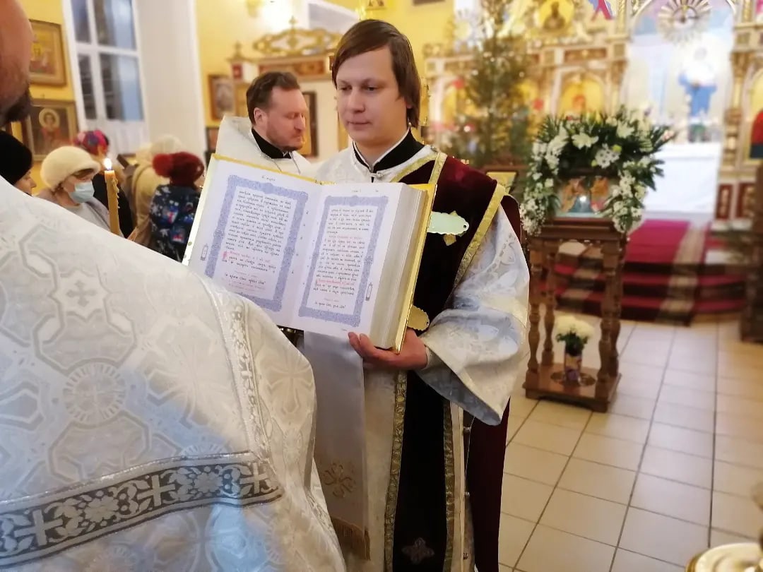Всенощное бдение в канун праздника Крещения Господне