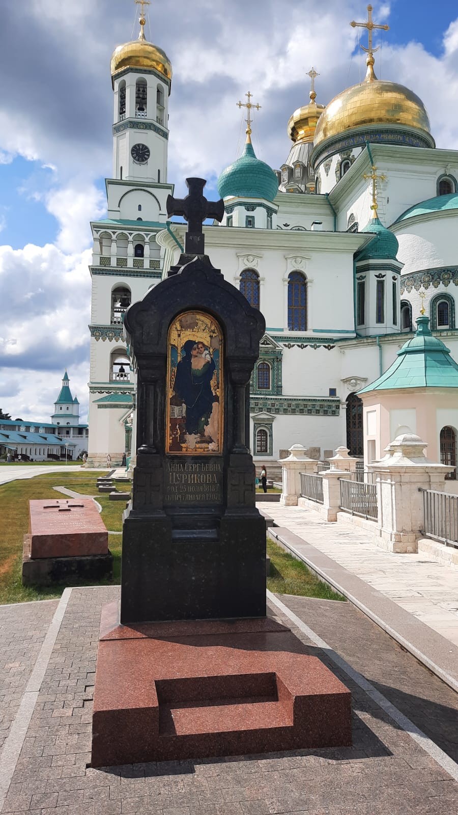 Паломническая поездка по святым местам Московской области