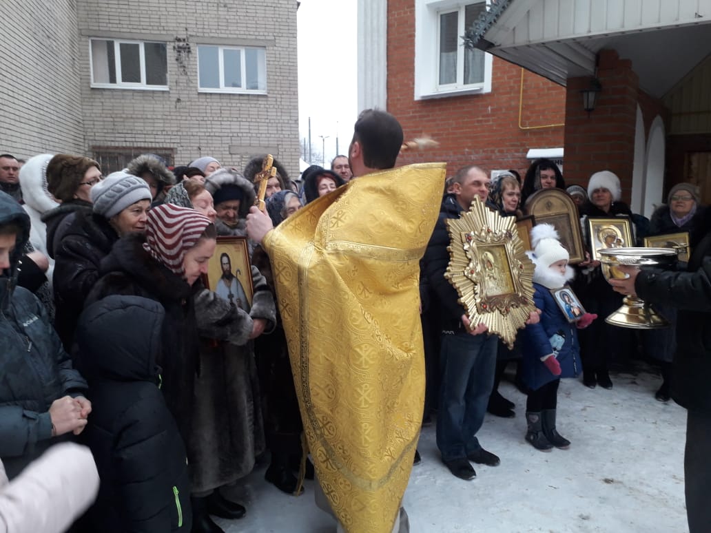 Престольный праздник нашего храма в честь святителя Николая, архиепископа Мир Ликийских, чудотворца