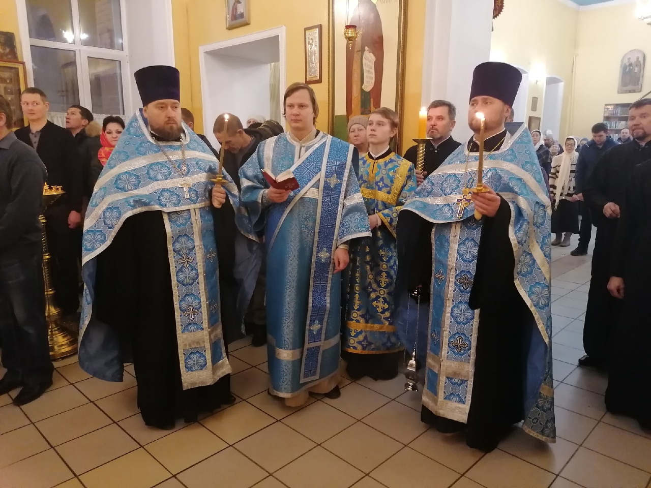 Всенощное бдение в канун празднования Введения во храм Пресвятой Богородицы