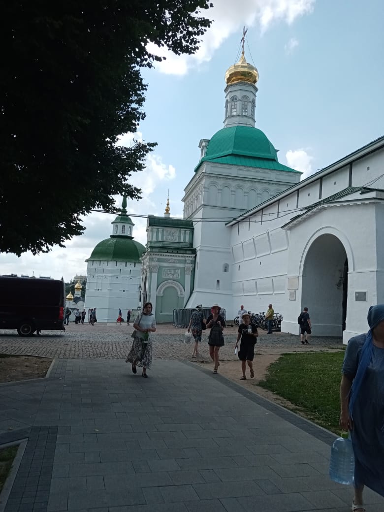 Паломническая поездка по святым местам Московской области
