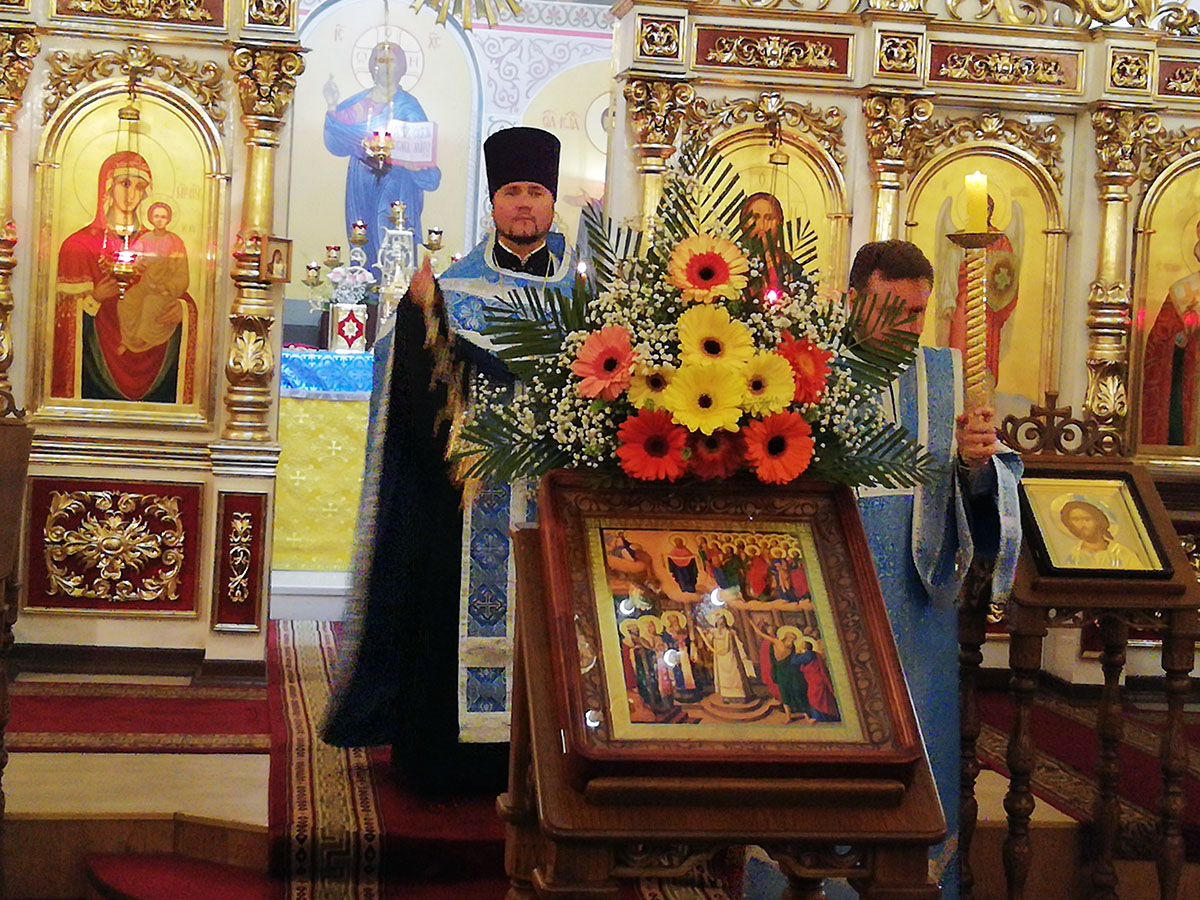 Всенощное бдение в канун празднования Покрова Пресвятой Богородицы 