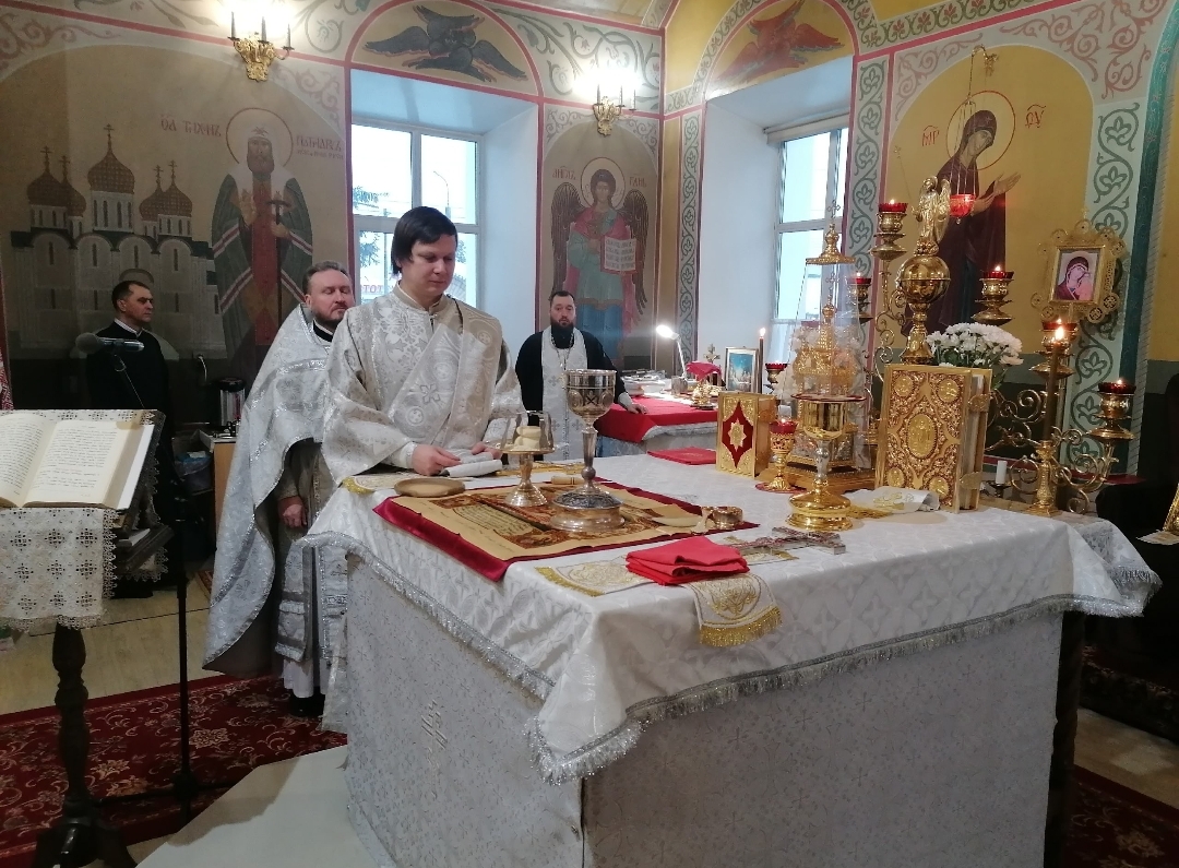 Богослужения в праздник Обрезание Господне