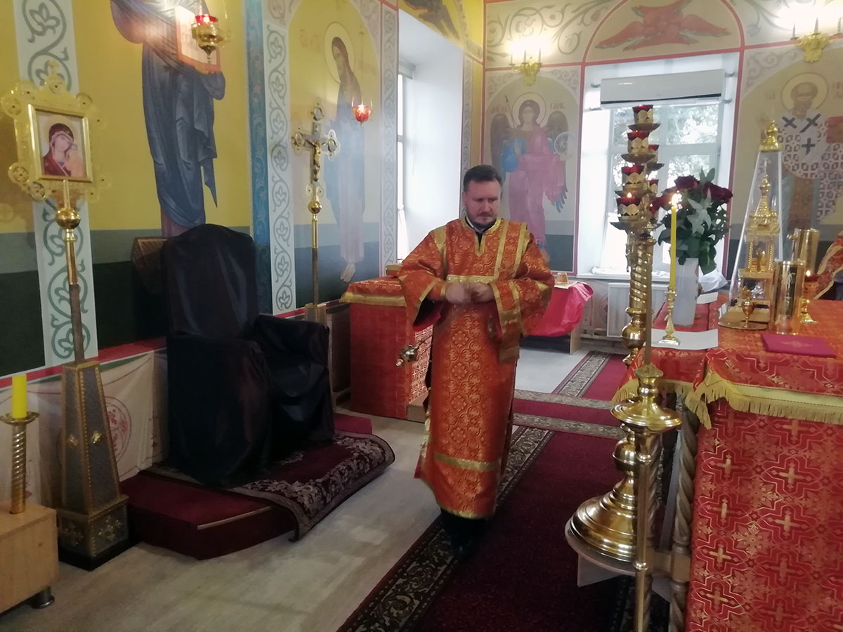 Праздник Воздвижения Животворящего Креста Господня