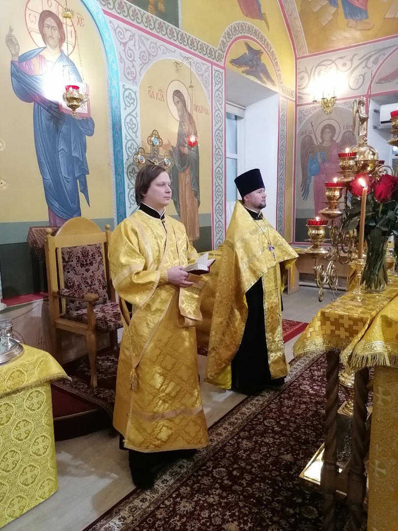 Всенощное бдение в канун престольного праздника